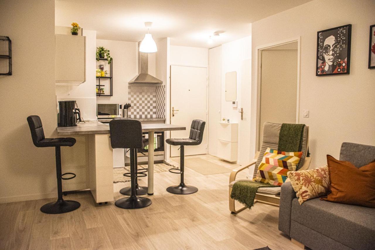Superbe Appartement Entre Paris Et Disneyland Gagny Bagian luar foto